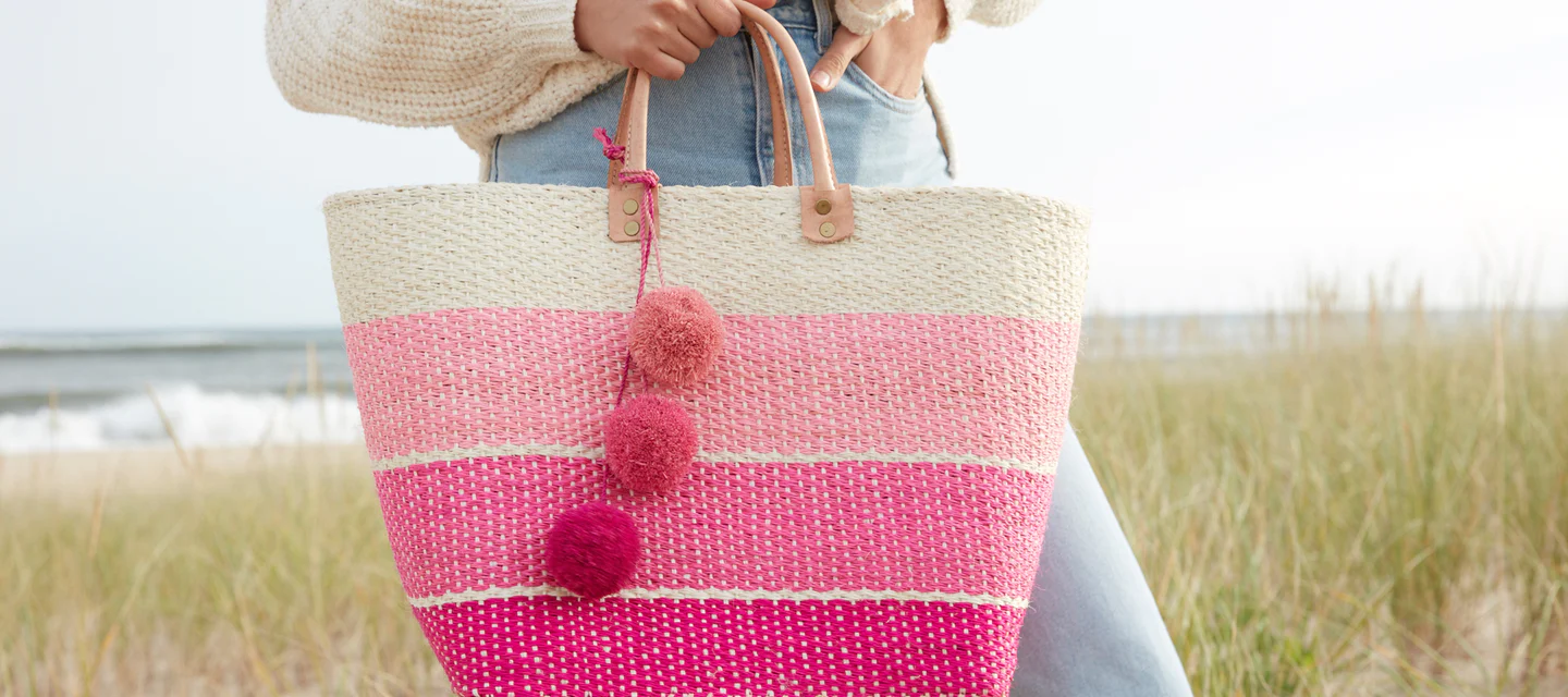 Revel in Style: Find the Perfect Beach Bag